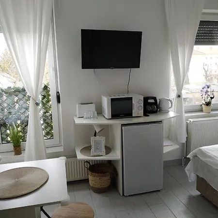Wagner Apartman Tata Exterior foto